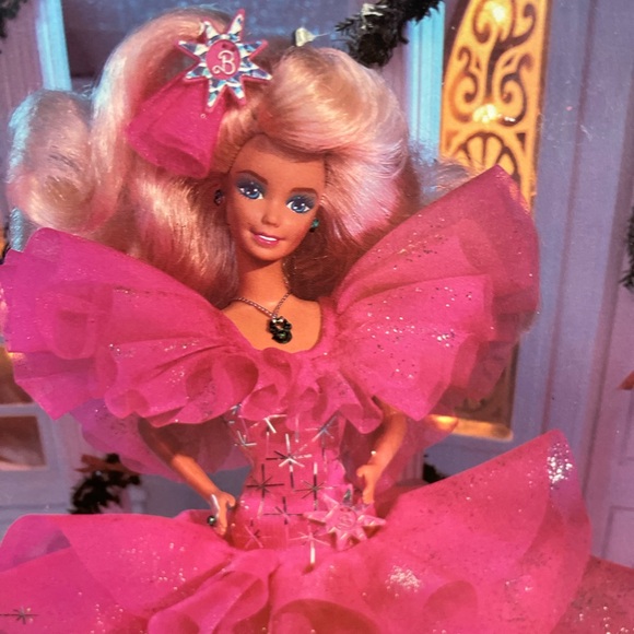 Barbie Special Edition Holiday Doll - Pink - Picture 2 of 4